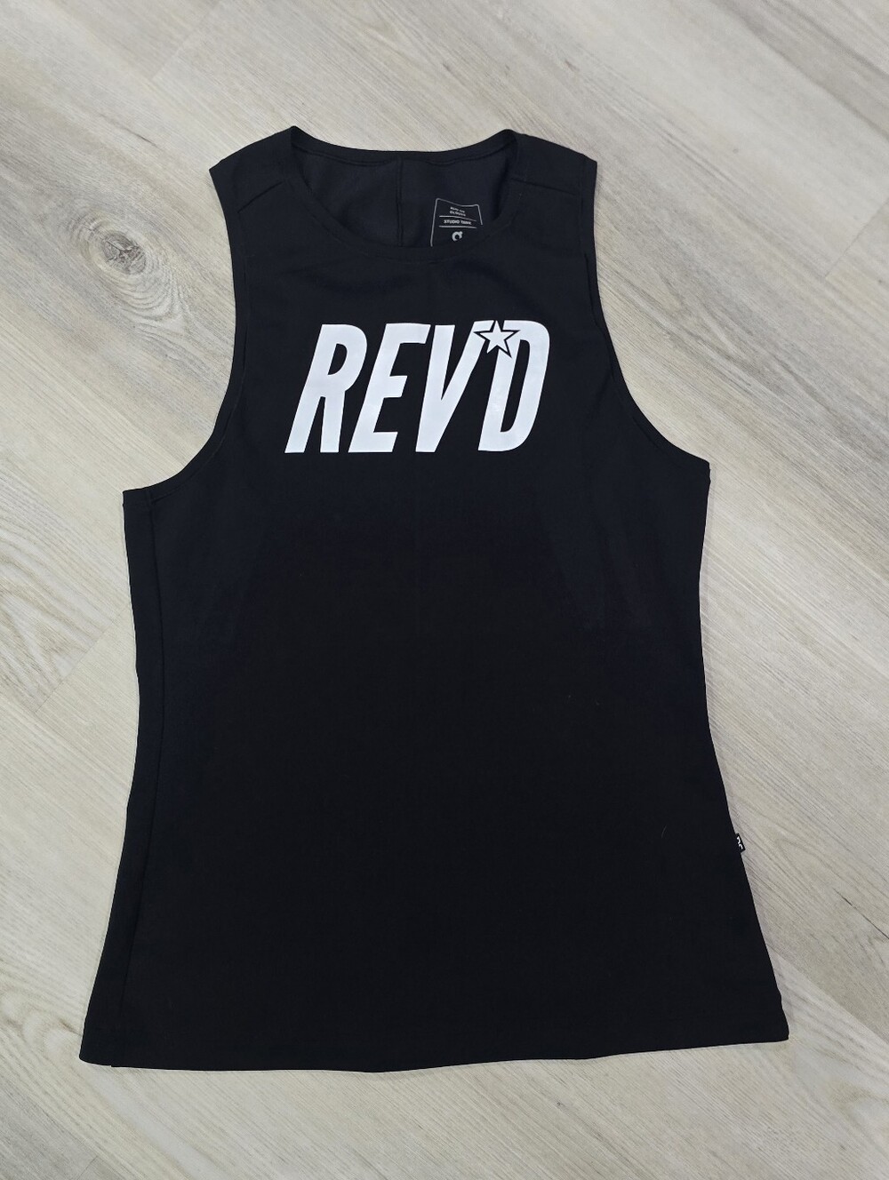 On Cloud Black REV'D Fitness Studio Graphic Tank Top Size M